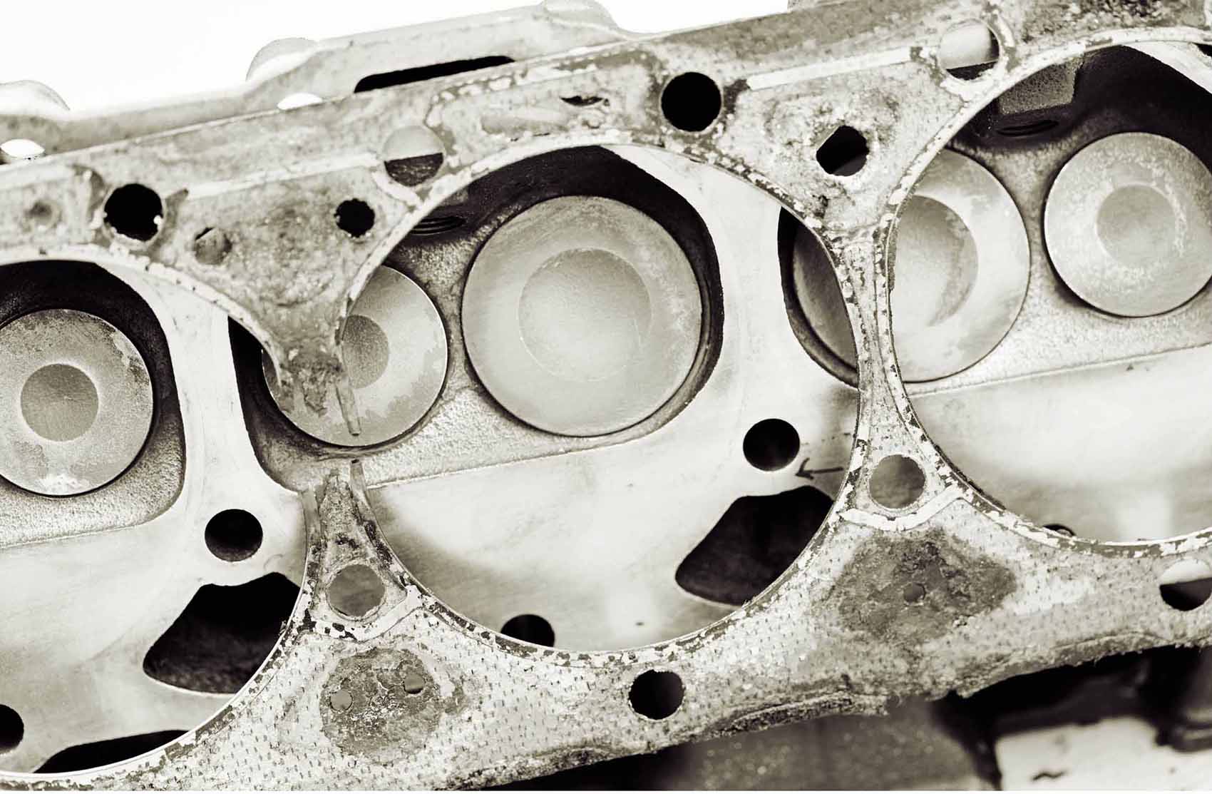 cuánto me cuesta reparar una avería de junta de culata